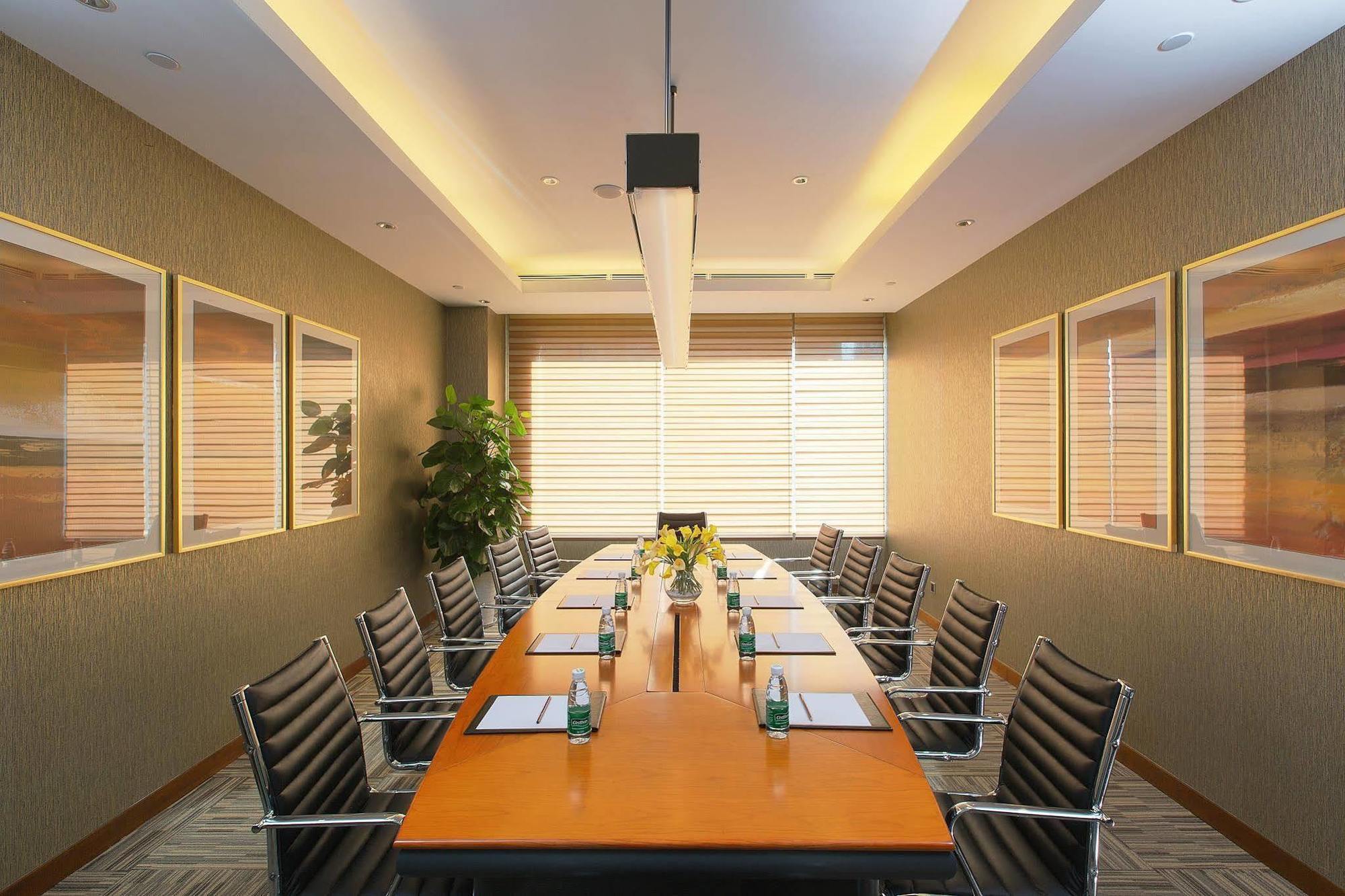 Oakwood Residence Funder Thành Đô Ngoại thất bức ảnh