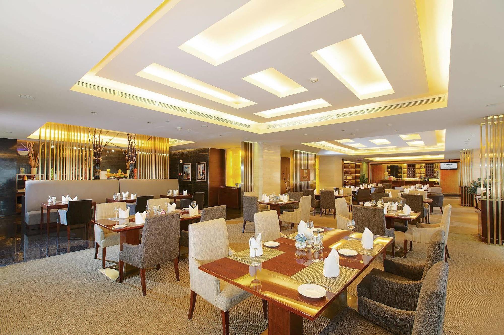 Oakwood Residence Funder Thành Đô Ngoại thất bức ảnh
